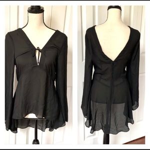 NWT Very J V Neck Hi Low Blouse